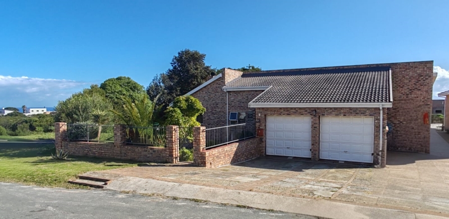 3 Bedroom Property for Sale in De Kelders Western Cape